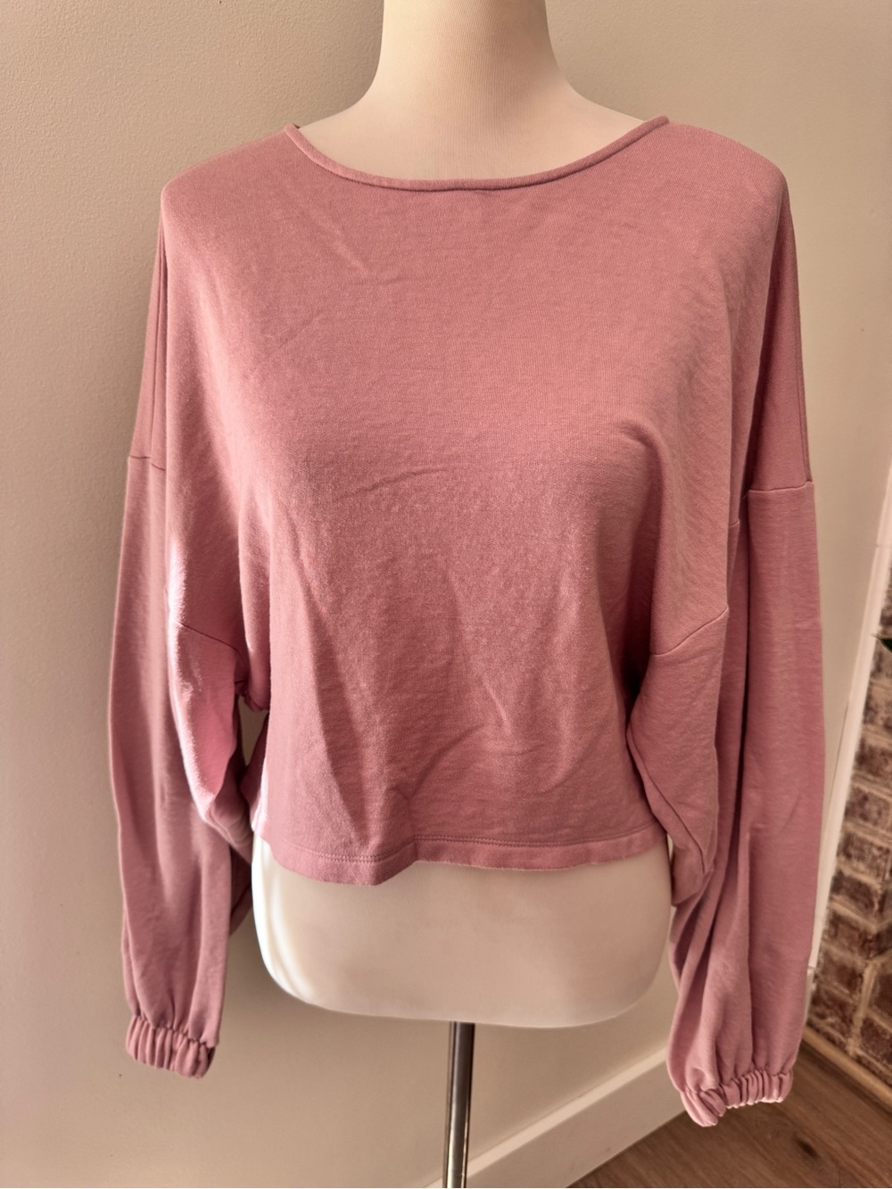 FP Movement Free People Pink Cinched Back Sweatshirt Top Women’s Small